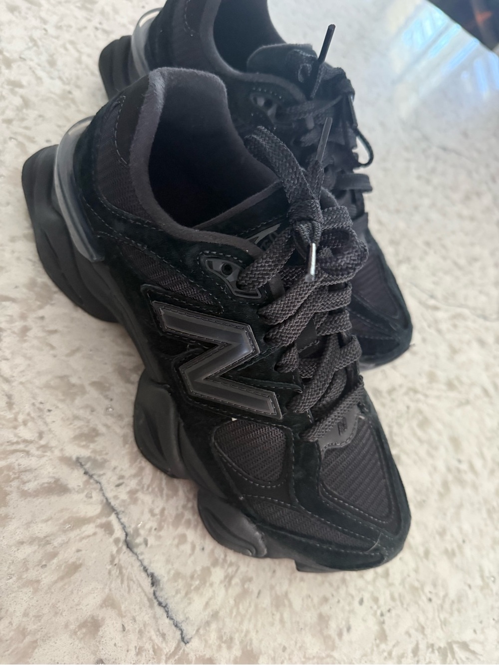 New Balance Women's Black Athletic Lace-Up Sneakers